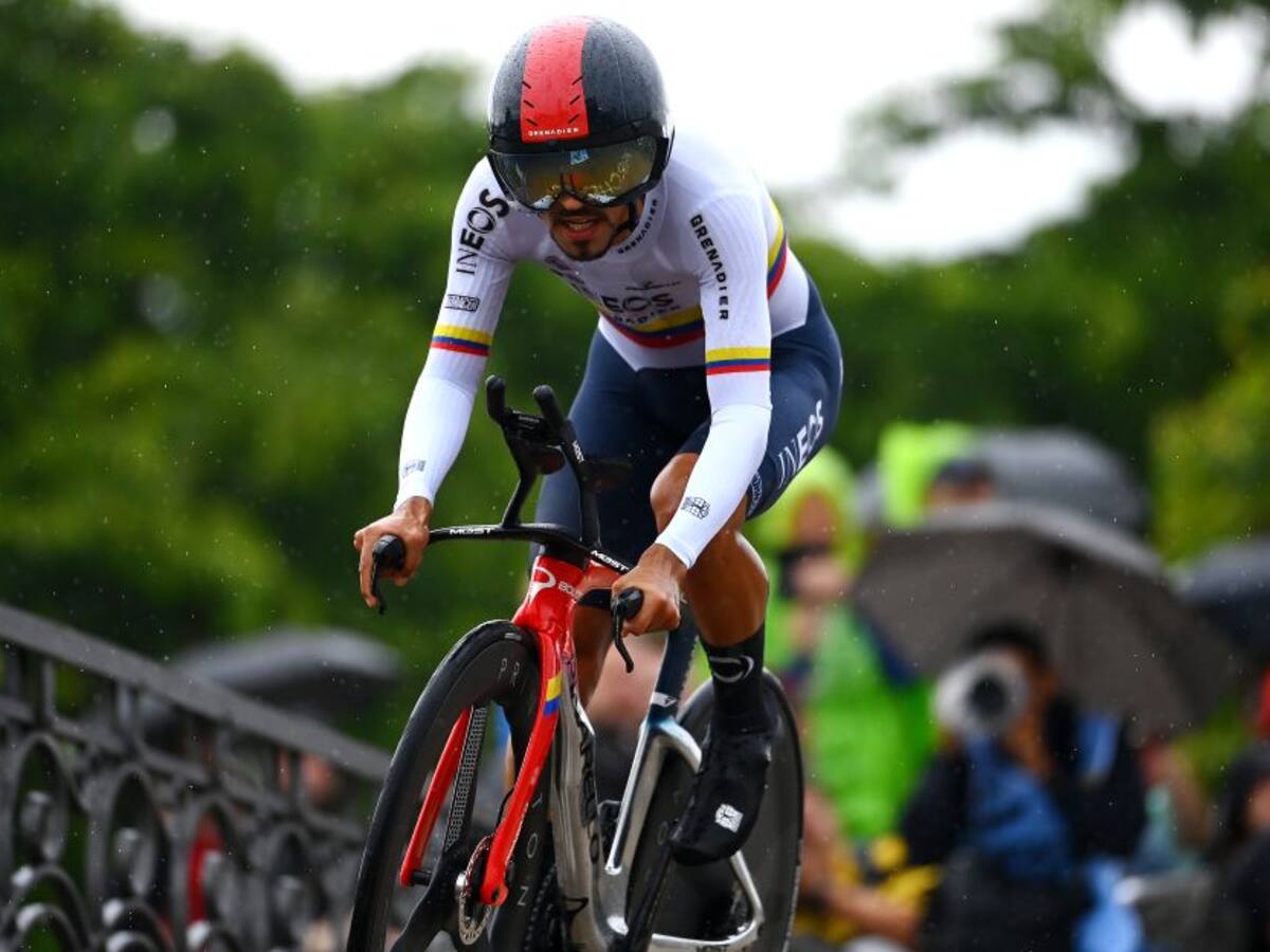 Lampaert sorprendió y Martínez fue el mejor colombiano en inicio del Tour