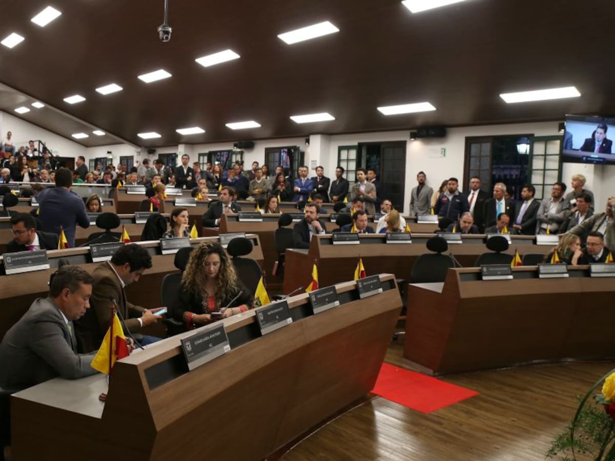 Concejales piden decreto de militarización de Bogotá y evaluar su legalidad