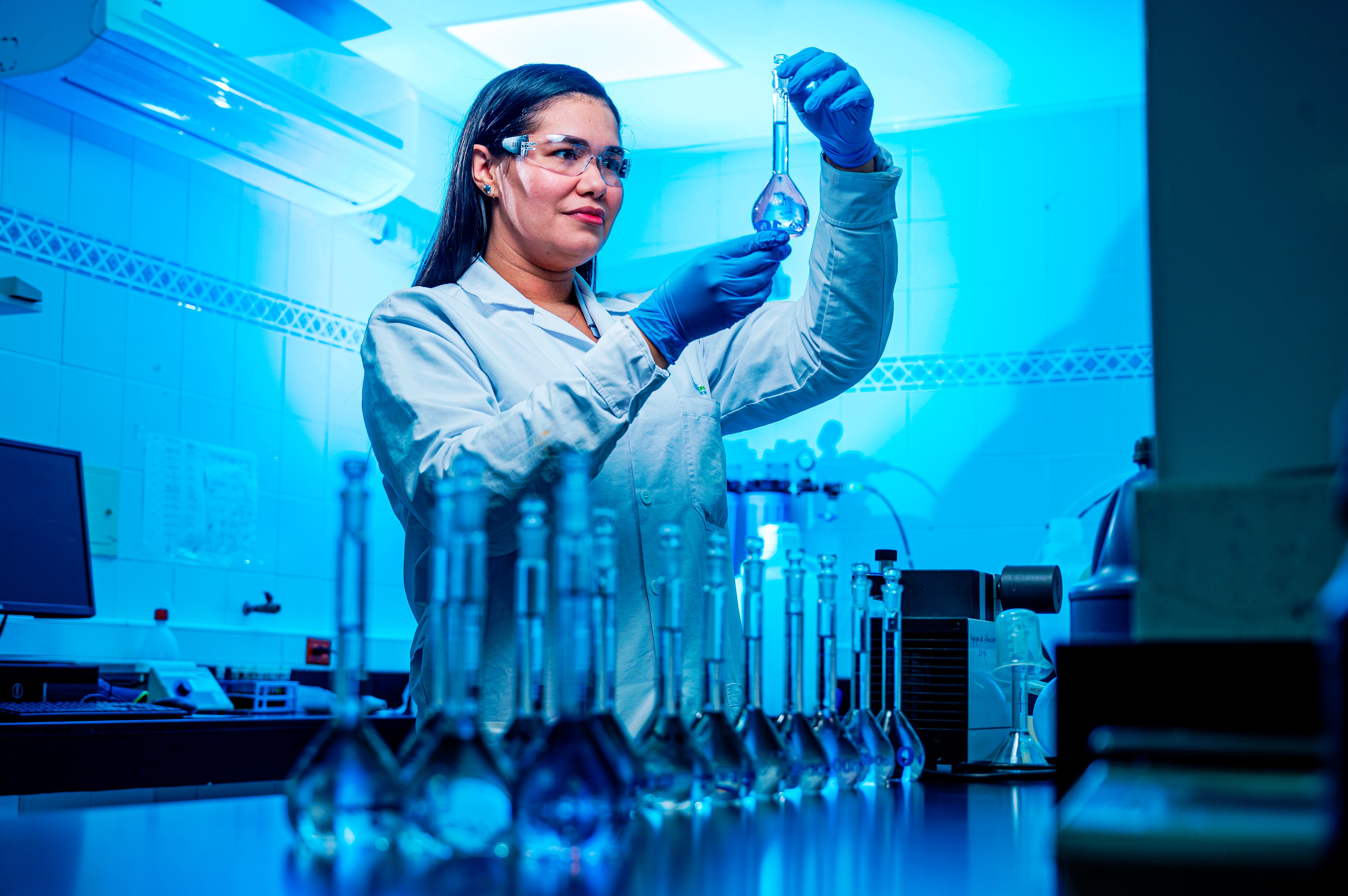 Ideam ratifica la excelencia del laboratorio de calidad de Aguas de Cartagena