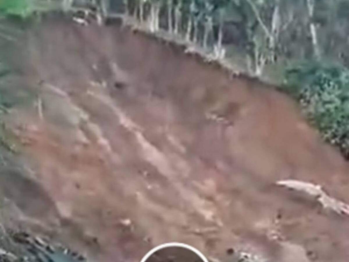 Derrumbe tiene sin agua a 30.000 habitantes de Montenegro, Quindío