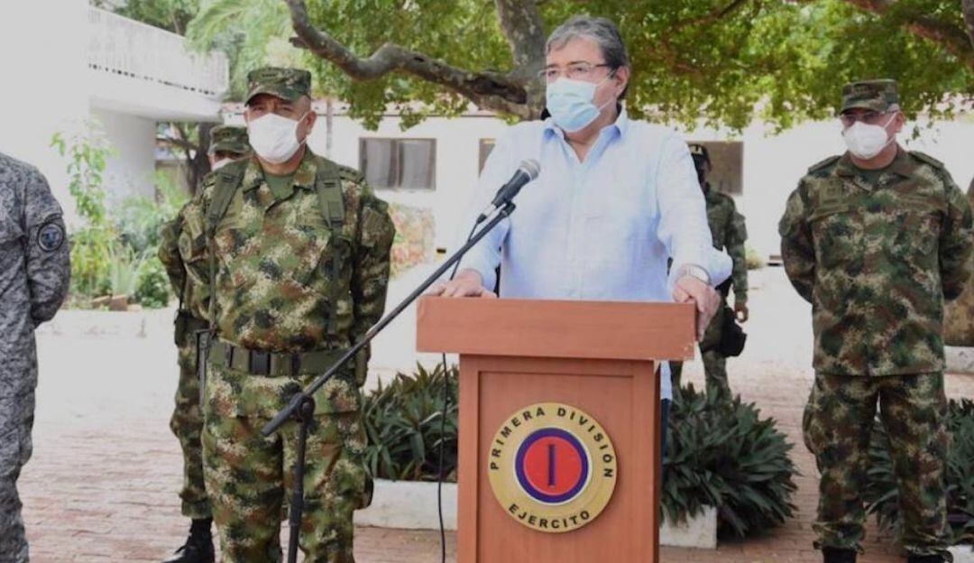 Ministro Carlos Holmes Trujillo en su paso por Santa Marta