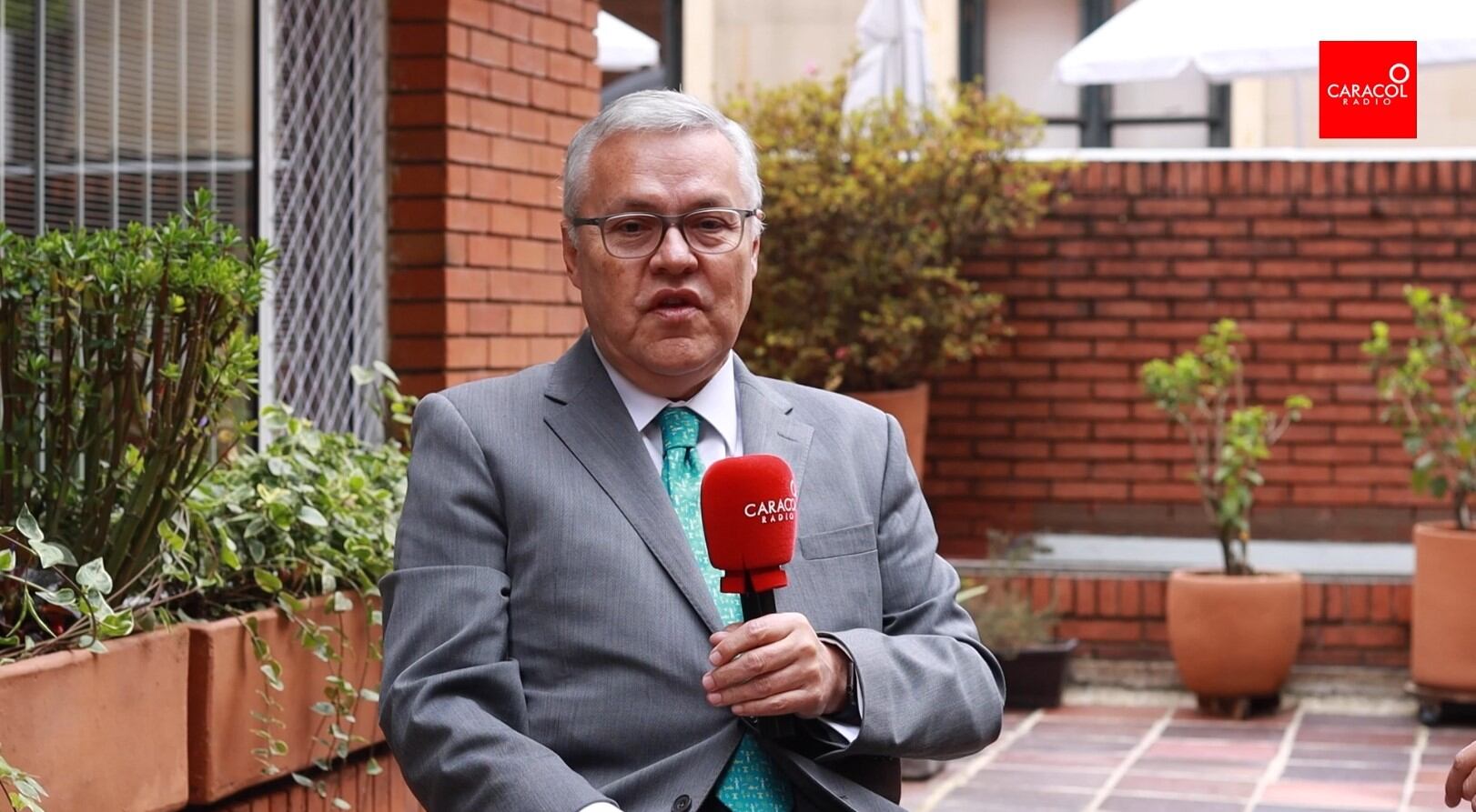 Néstor Osuna, ministro de Justicia