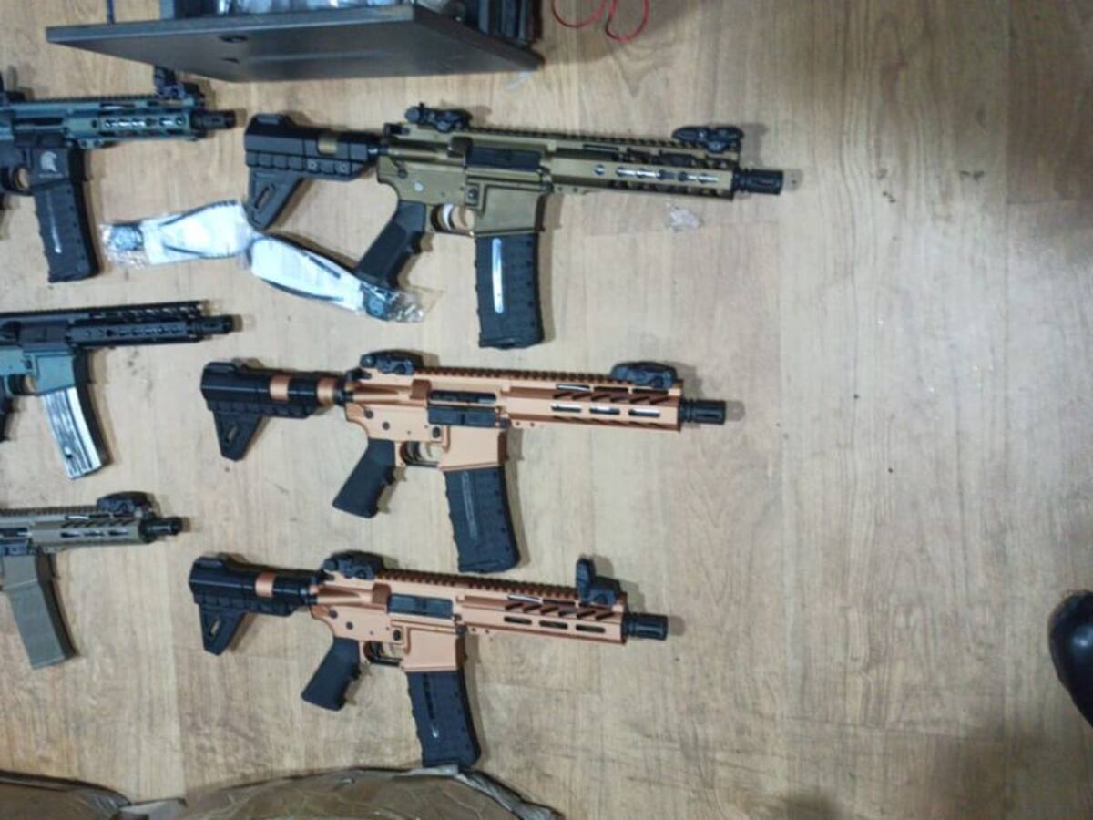 Estos son los poderosos fusiles decomisados en vías del Magdalena