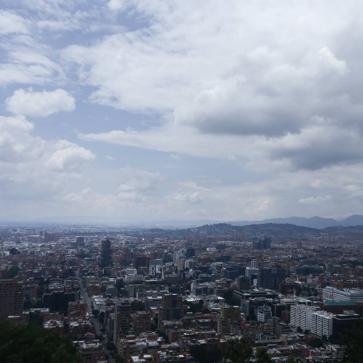 Barrio María Paz: comunidad instaló rejas para protegerse de la delincuencia