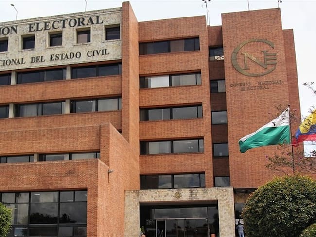 El Consejo Nacional Electoral (CNE) negó la revocatoria de la inscripción del aspirante César Lorduy. Foto: Colprensa