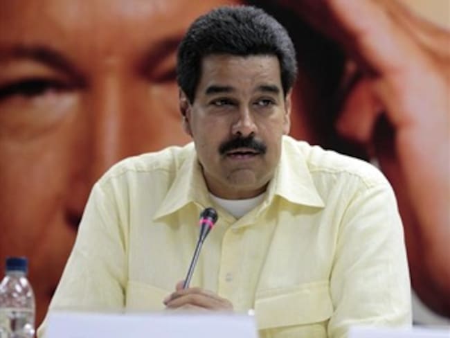 Maduro anuncia inicio de nuevo sistema complementario de divisas y más fondos