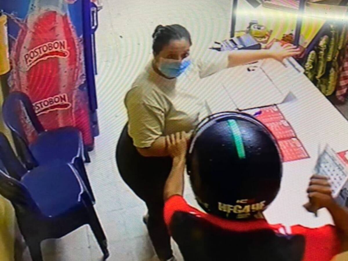VIDEO: Otra vez atracan a clientes de pizzería