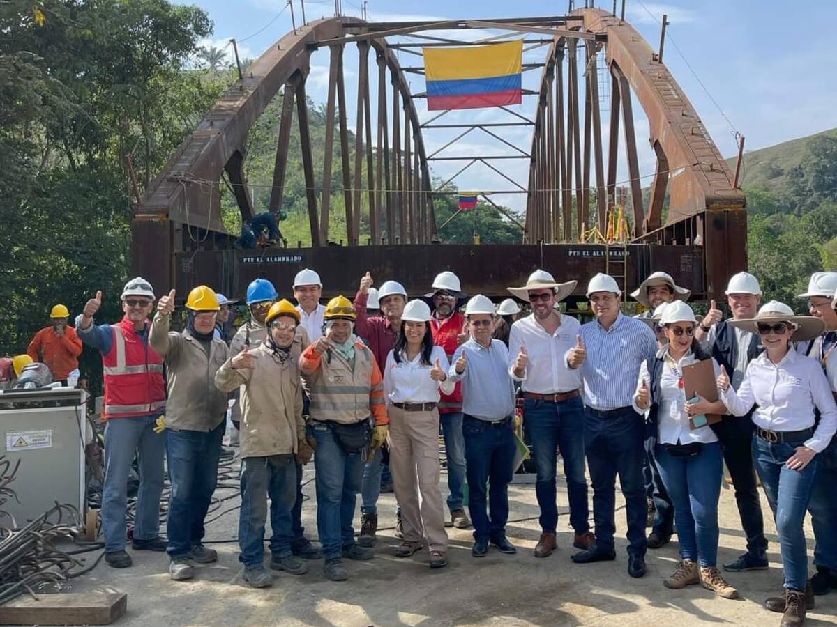 Todo listo, este jueves entregan el nuevo puente El Alambrado entre Quindío y Valle