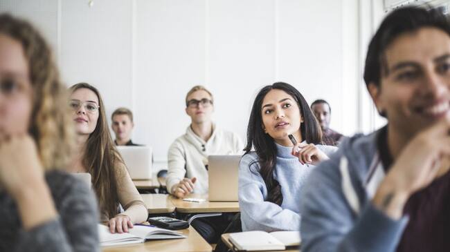 Estudiantes en clase