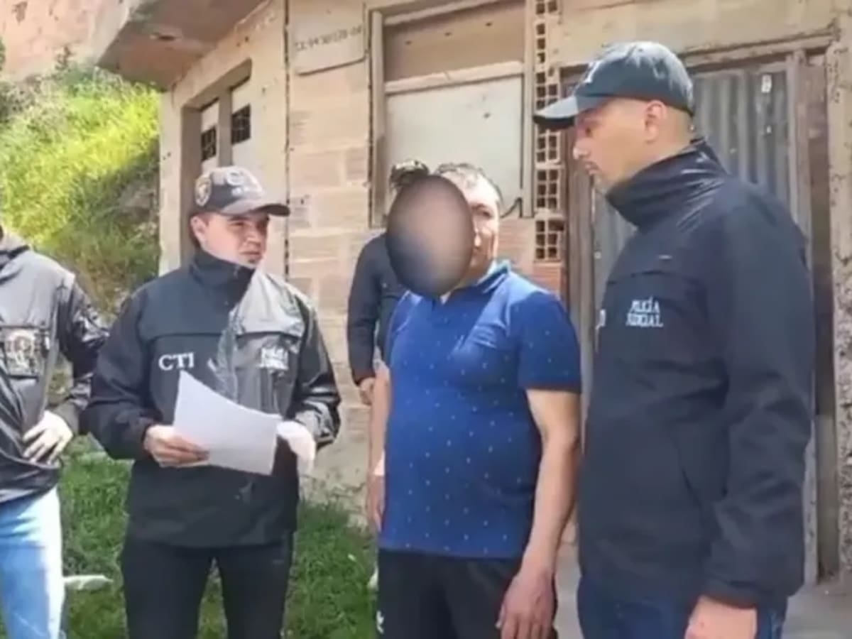 Capturan a dos personas por homicidio y extorsión agravada