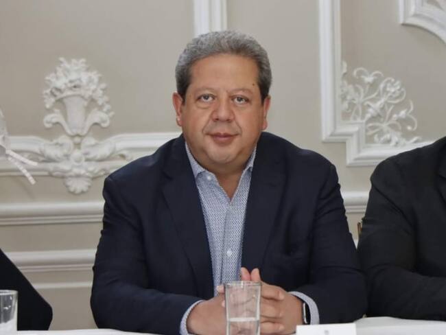 “Fueron dos las advertencias y por ese decidí no viajar y le informé al gobernador del Huila, Luis Enrique Dussán”, afirmó el mandatario tolimense.