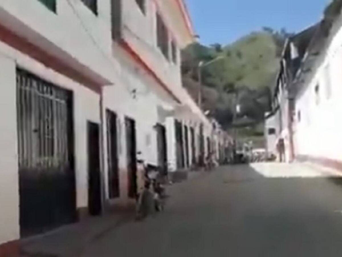 En Hacarí el comercio mantiene hermetismo para reanudar actividades