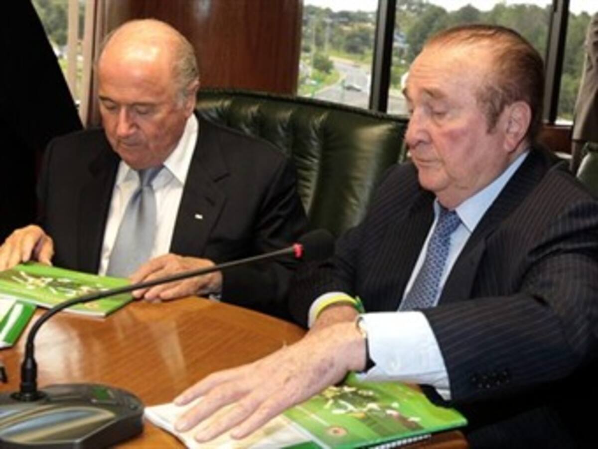 Nicolás Leoz reelecto en Conmebol hasta el 2015