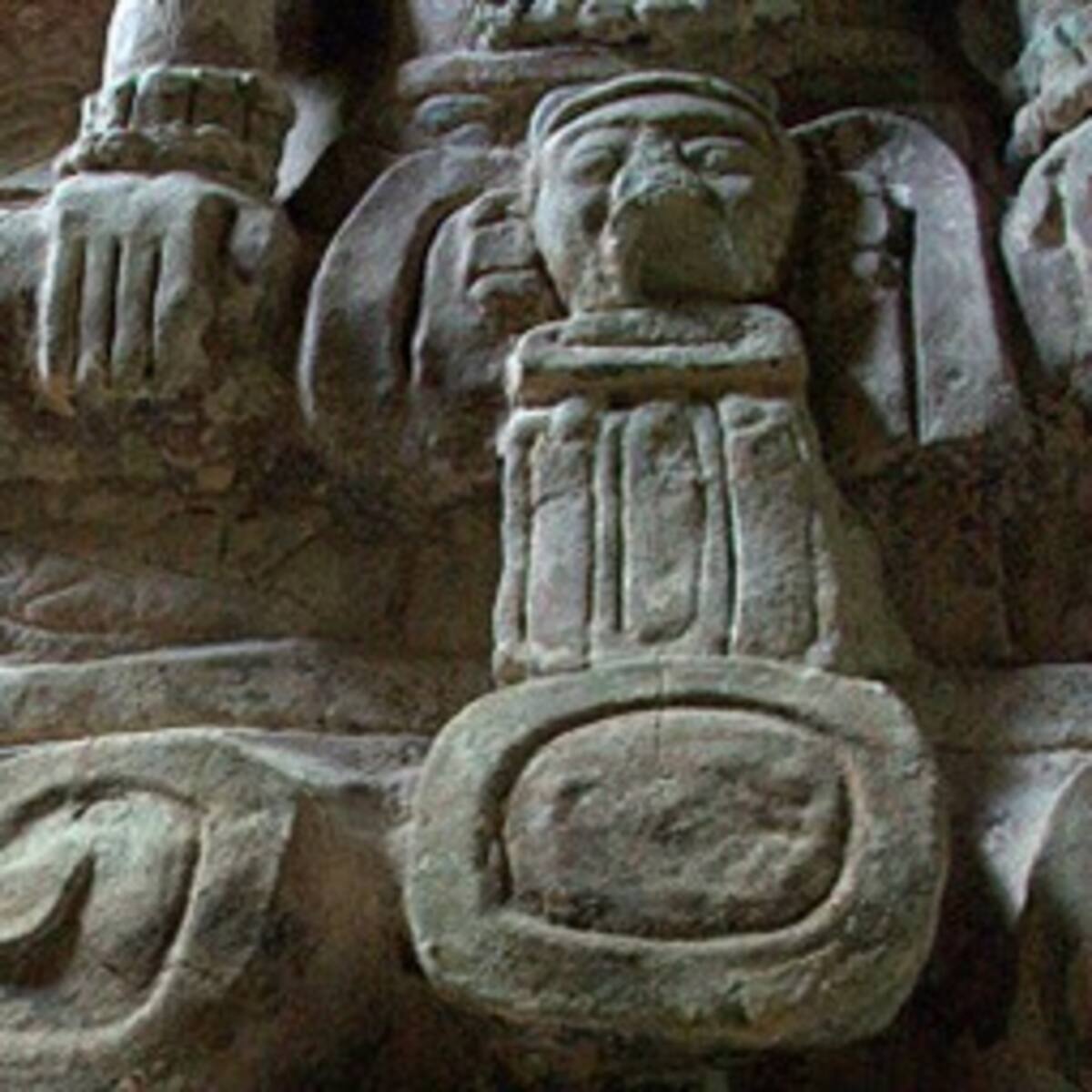 Descubren friso maya en Guatemala