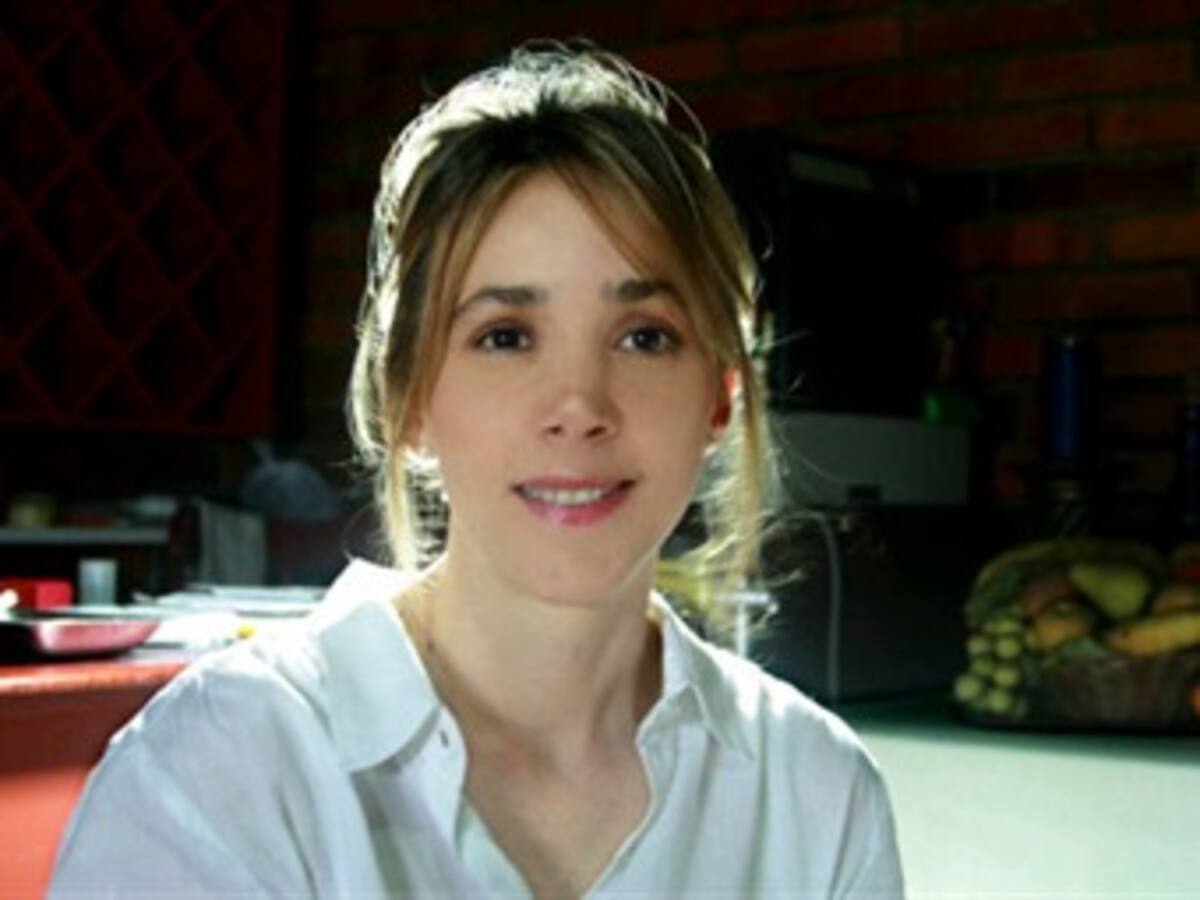 Desconectado María Elvira Escandón