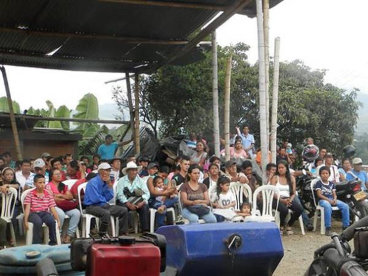 Indígenas en el Cauca saludan acuerdos de paz