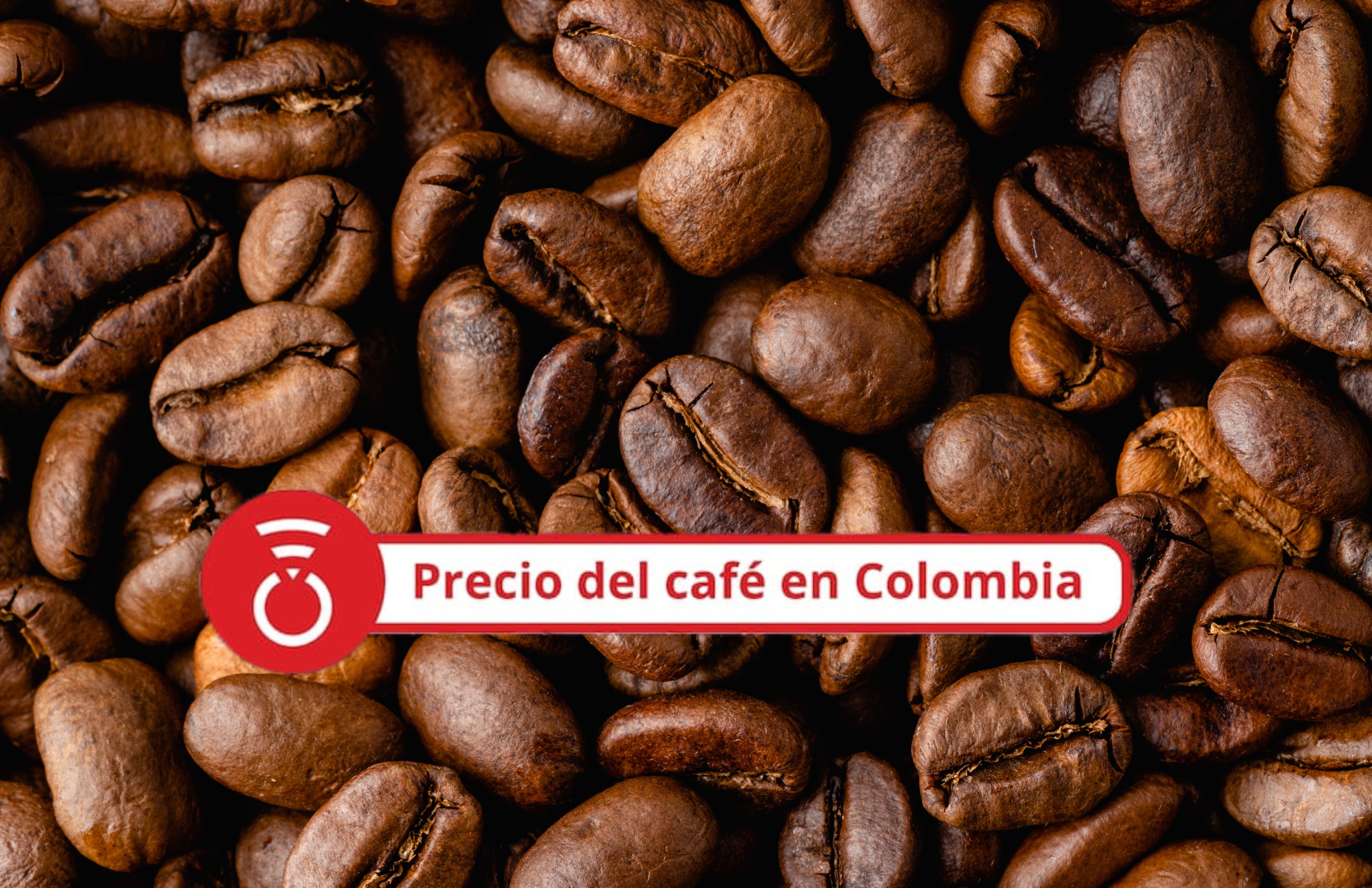 Primer plano de granos de café arábica de tueste oscuro, con un aroma suave y un sabor maduro. - Foto Getty Images