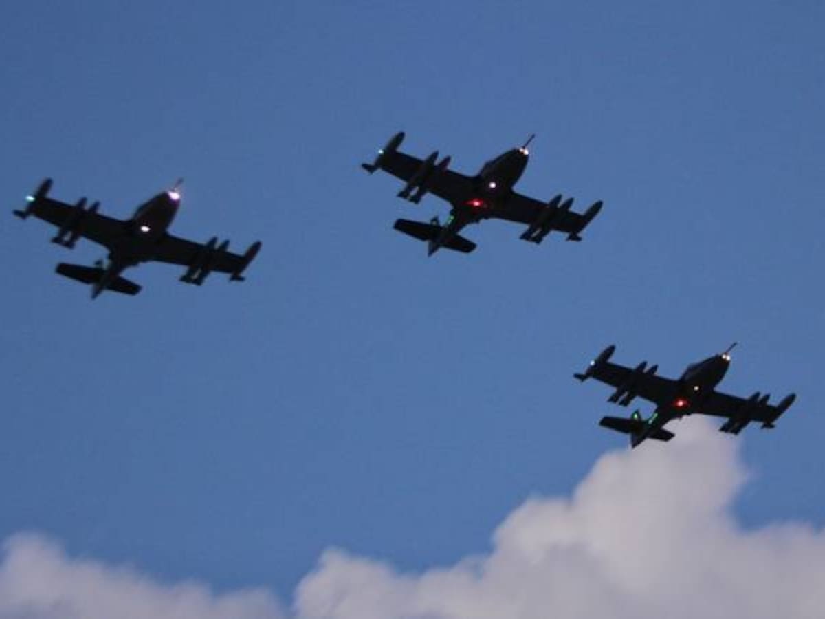 Controladores cumplieron con el reglamento aeronáutico: Acdecta