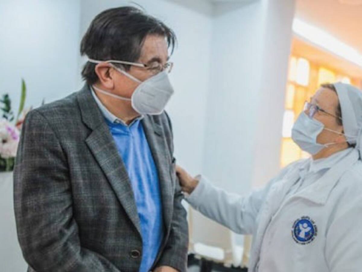 Ministro de Salud resalta papel de hospitales pediátricos