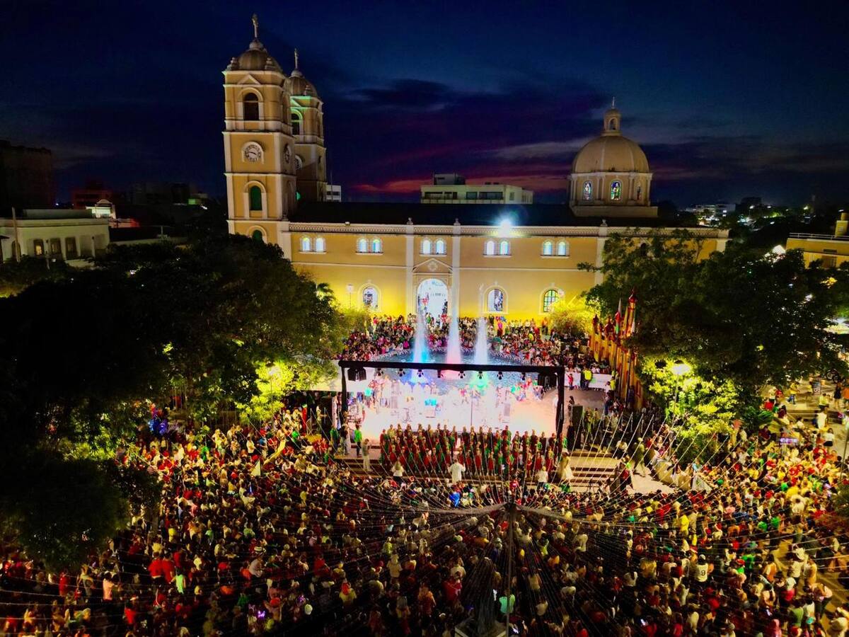 La Alcaldía de Sincelejo enciende el alumbrado navideño de la ciudad