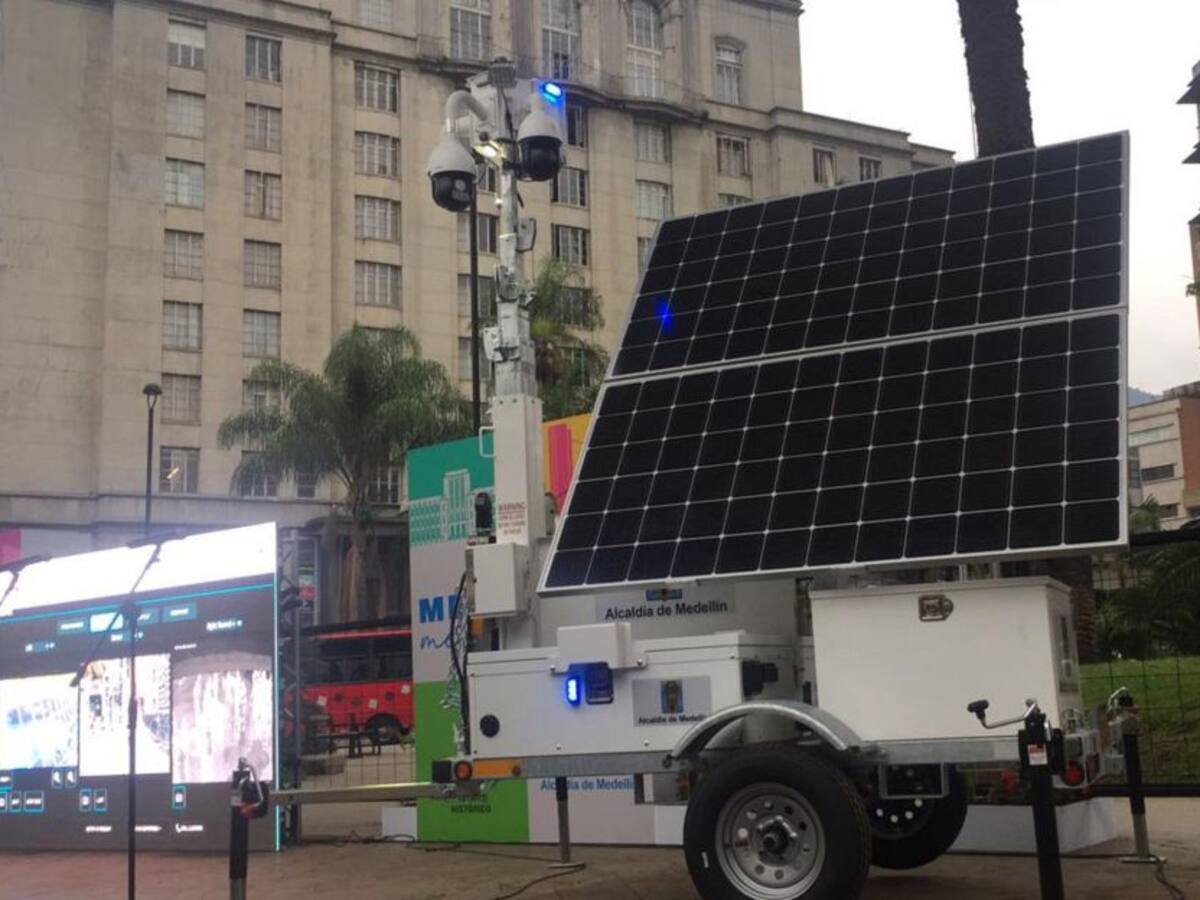 Con un policía robot buscan mejorar la seguridad de Medellín