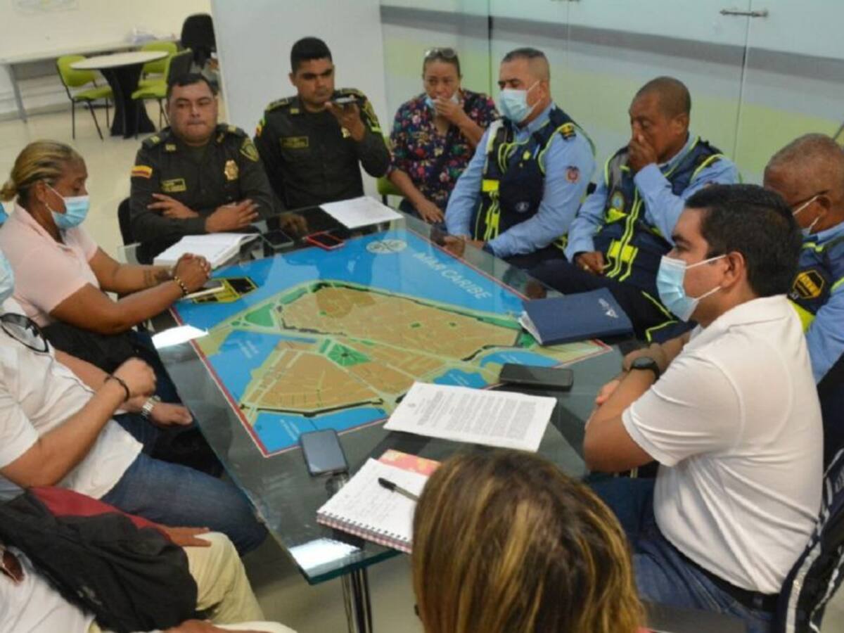Buses de turismo pueden entrar a Bocagrande para dejar o recoger pasajeros