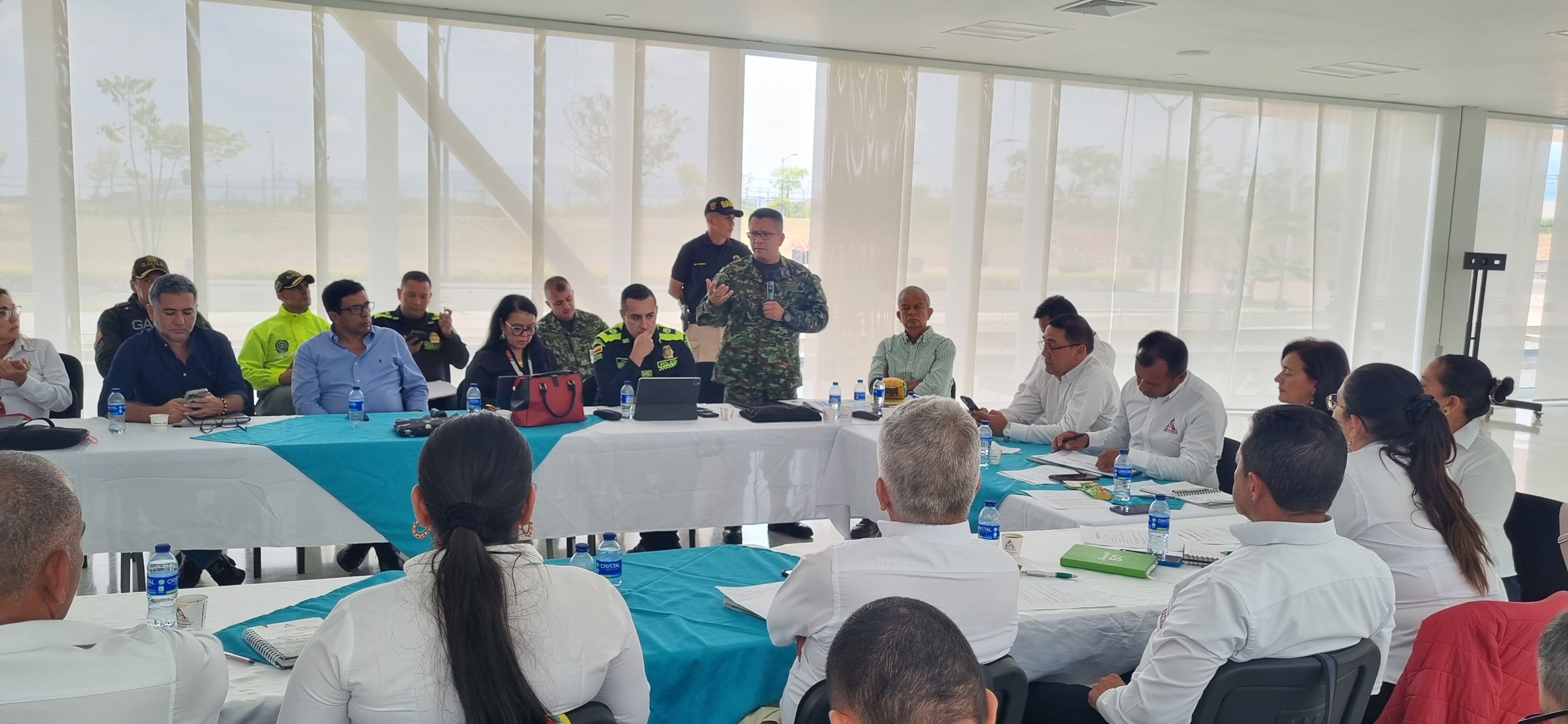 Comandante de la VI Brigada del Ejército se reunió con integrantes del Comité de Cafeteros del Tolima