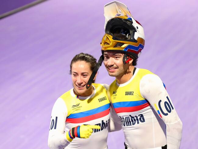 Mariana Pajón y Mateo Carmona tras las finales de BMX en París 2024 / Getty Images
