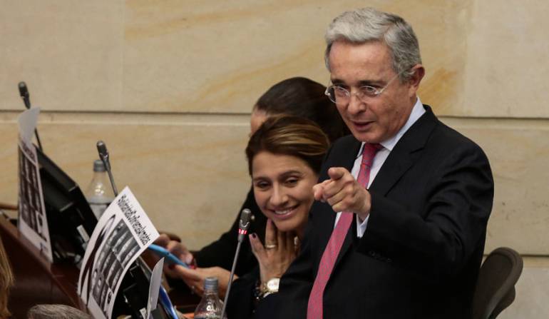 Álvaro Uribe en el Senado.
