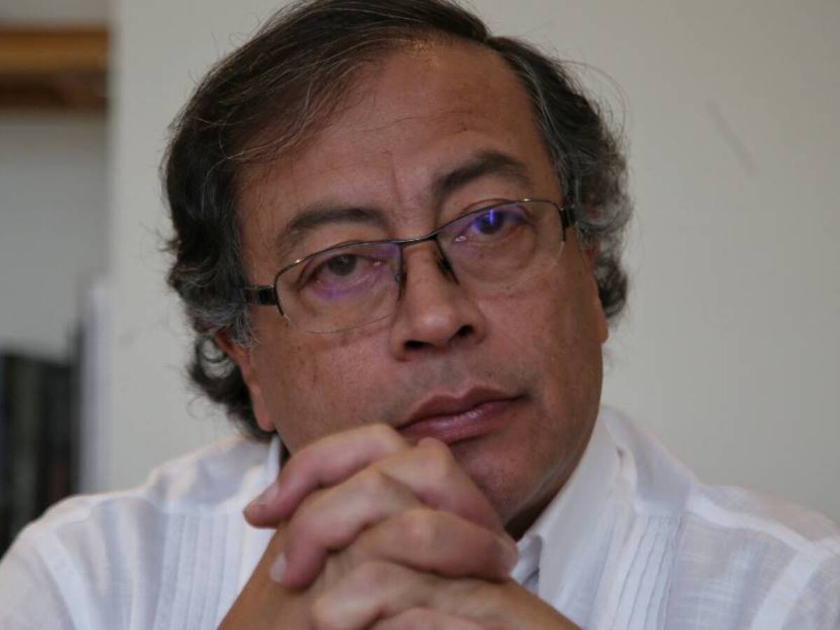 Gustavo Petro, dispuesto a renunciar si se muestra video cometiendo delito
