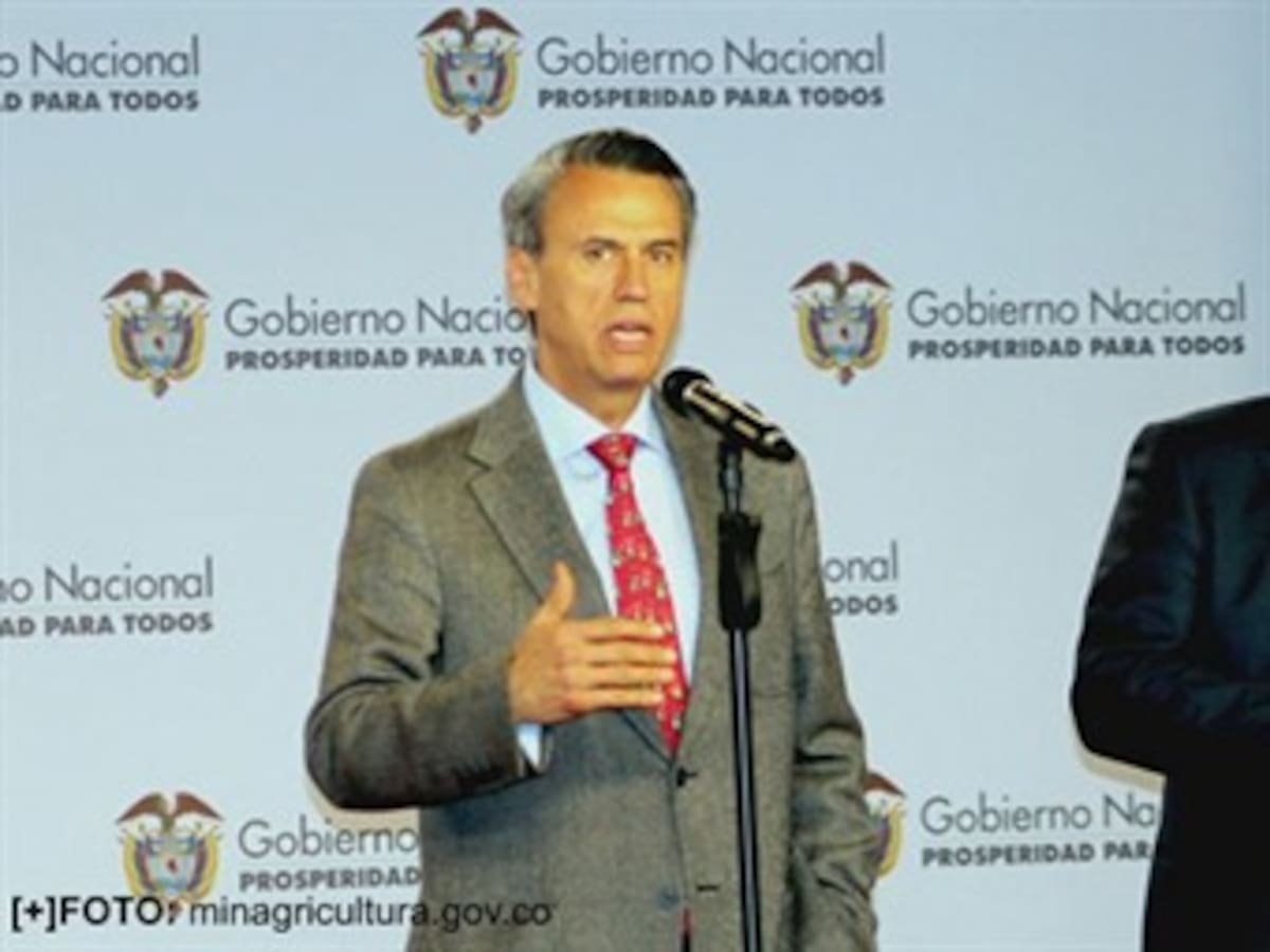 Polo denunciará escándalo de nuevo Minagricultura e Indupalma