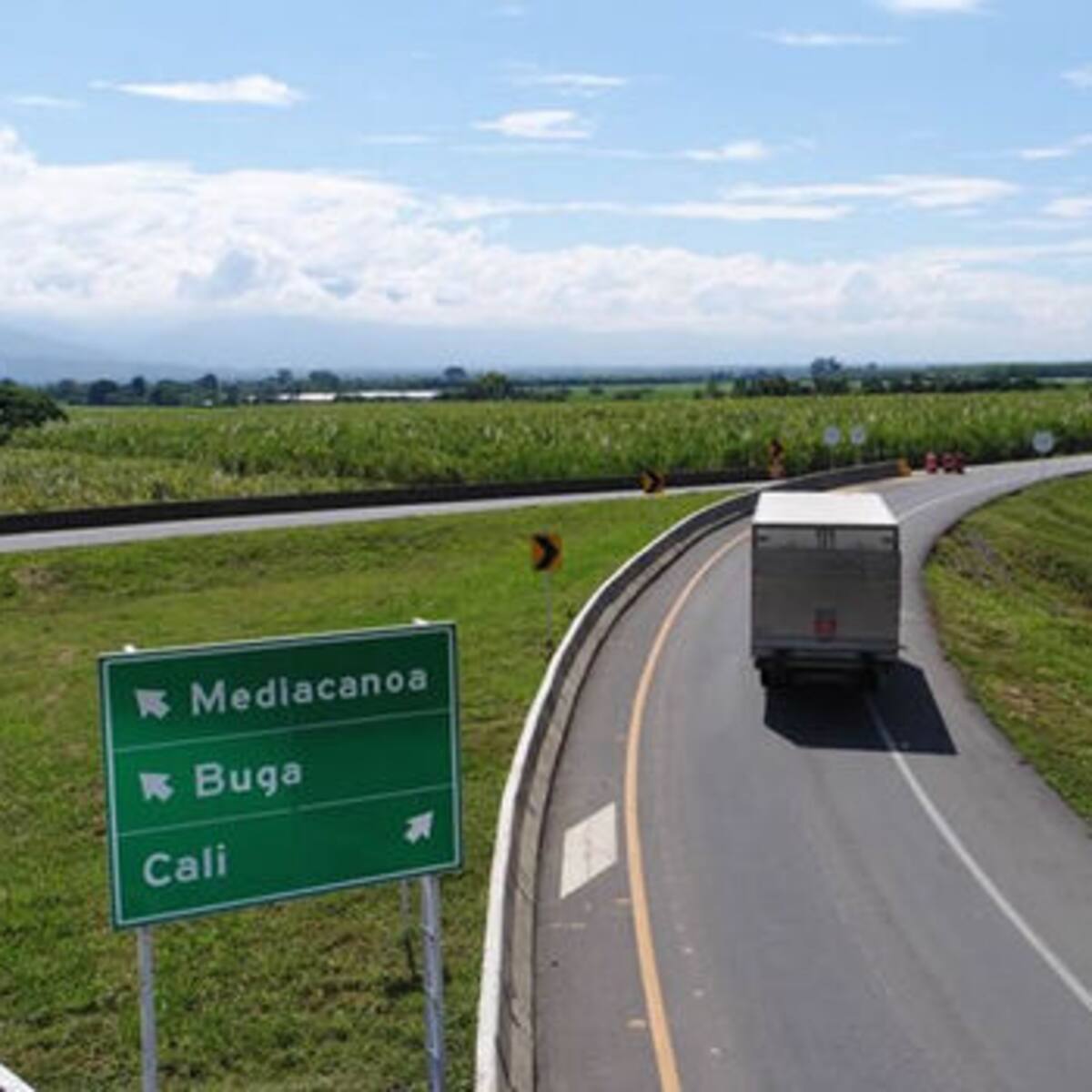 Avanzan los proyectos 5G en Colombia: cuatro de seis iniciativas inician construcción