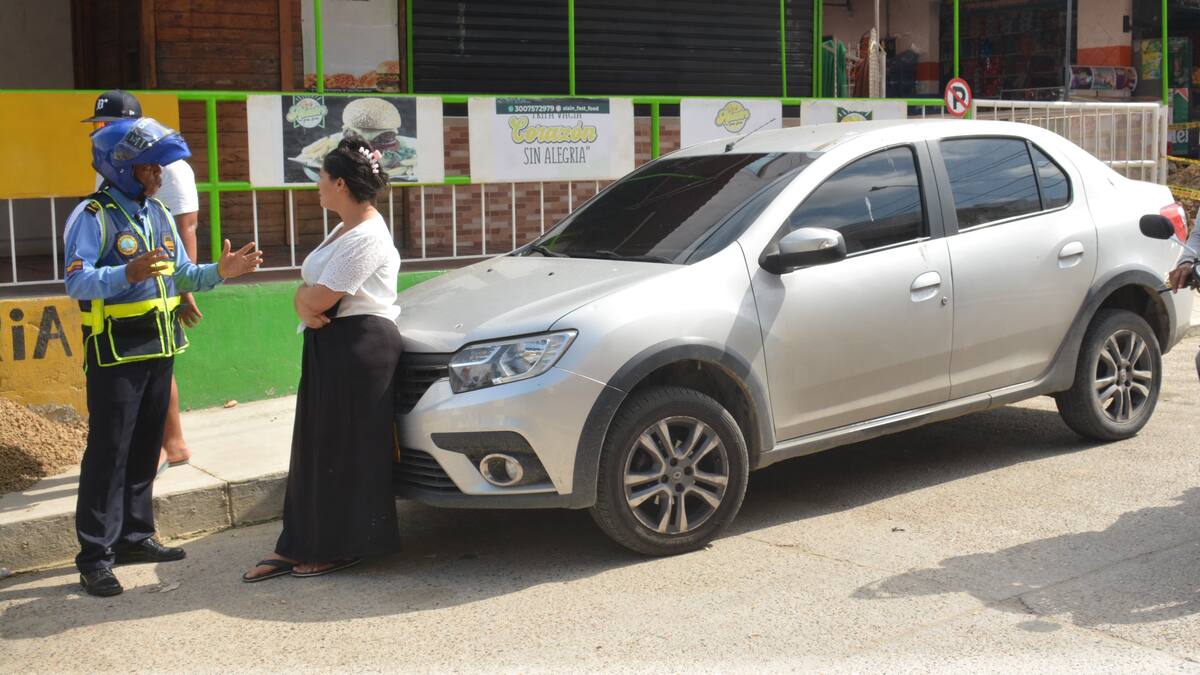 DATT llega a barrios de Cartagena con campaña contra el mal parqueo