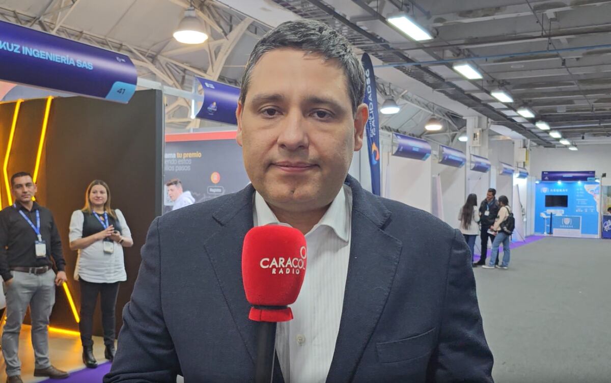 Ministro de las Tic, Mauricio Lizcano - Caracol Radio - (María Emma Jiménez)