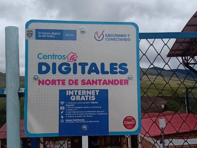 Centros digitales: MinTIC adjudicó nuevo contrato a ETB NET. Foto: Cortesía a W Radio