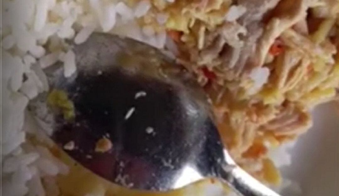 El hecho quedó grabado en un video que se hizo viral en redes sociales. 