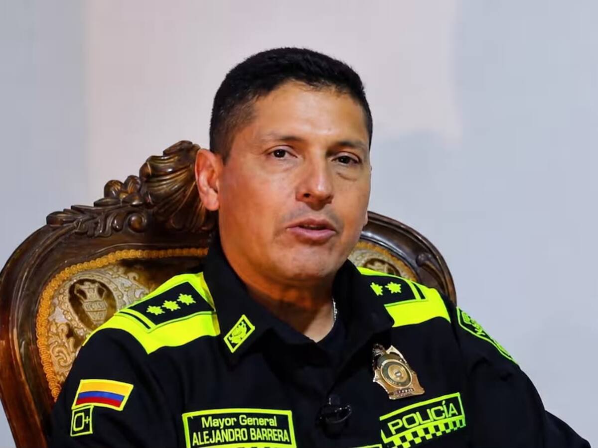 General Barrera confirma cambios y ratificaciones en comandancias de la Policía