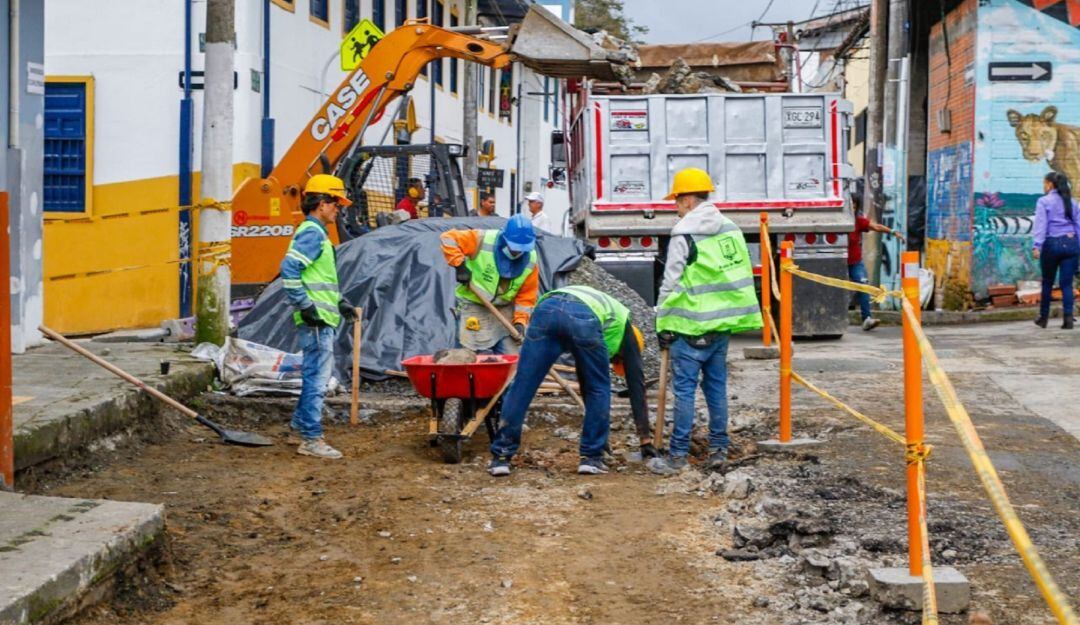 Obras de recuperación vial del barrio San José