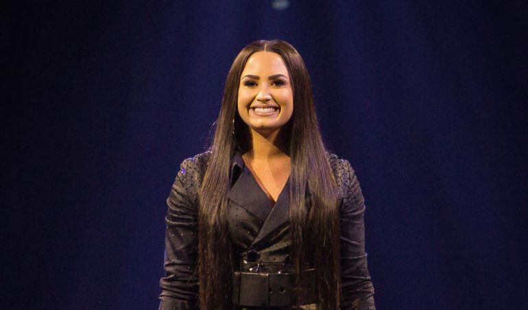 Demi Lovato arremete contra los falsos amigos