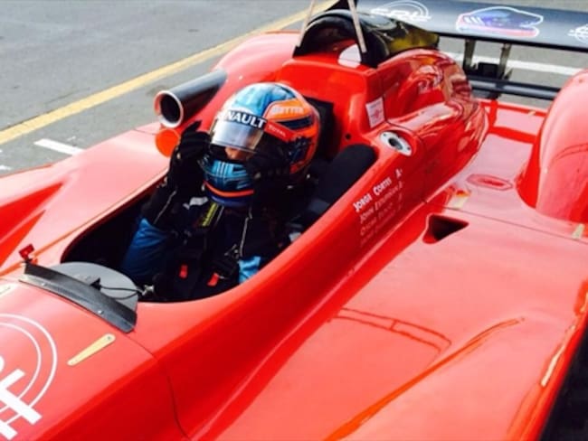 Oscar Tunjo tumba el récord de Montoya en el Autódromo de Tocancipá