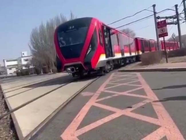 Comenzaron en China las pruebas de rodaje del primer tren del Metro de Bogotá