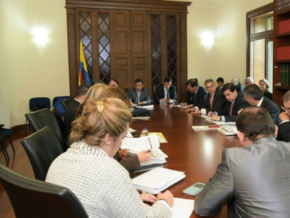 Gobierno y líderes del No reportan nuevos avances para construir acuerdos de paz