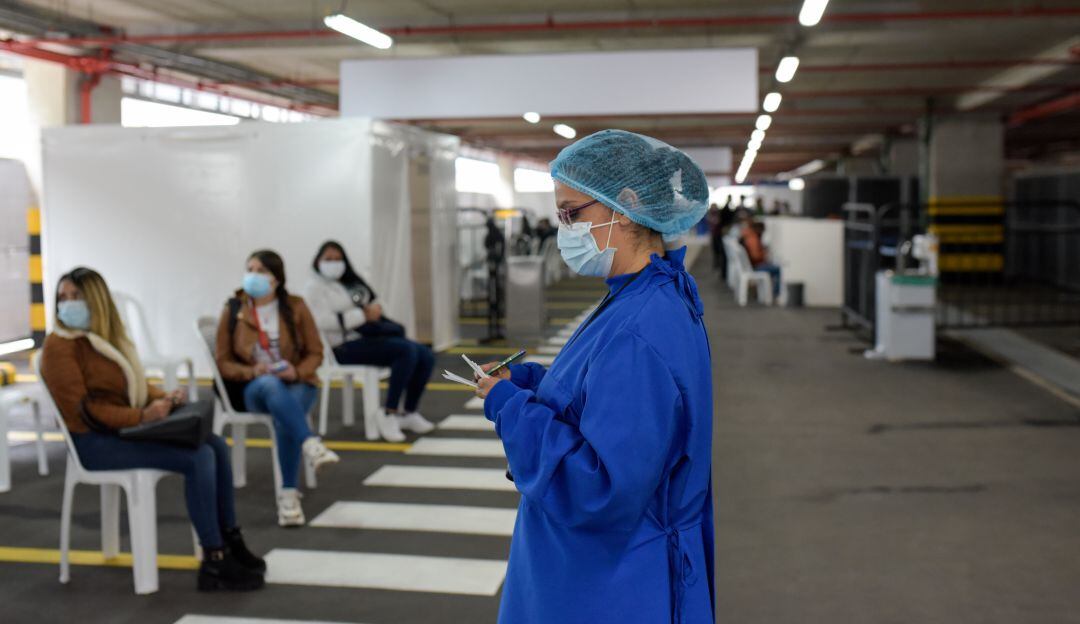 Punto de vacunación contra COVID-19 en Bogotá