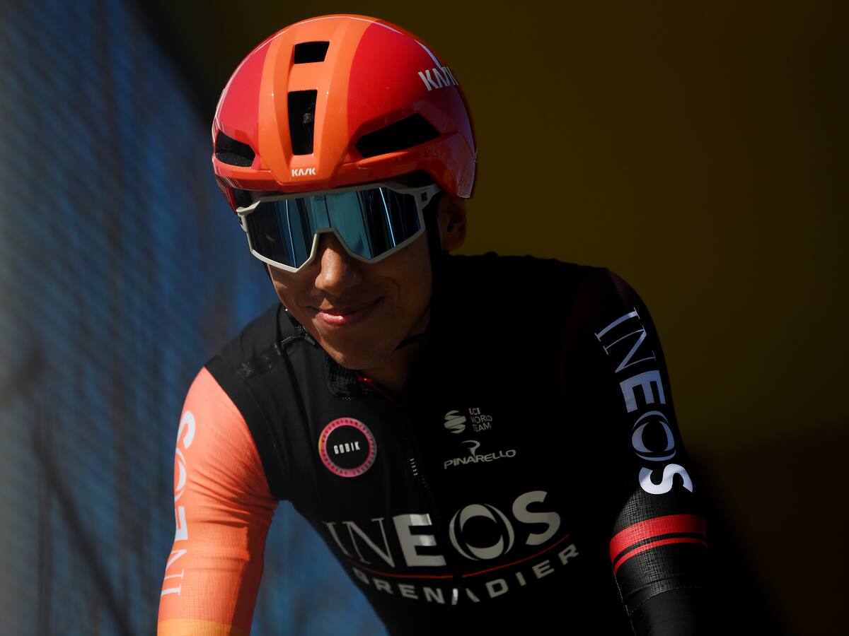 Egan Bernal defendió su lugar en la general de la París-Niza en la etapa 2 de la carrera