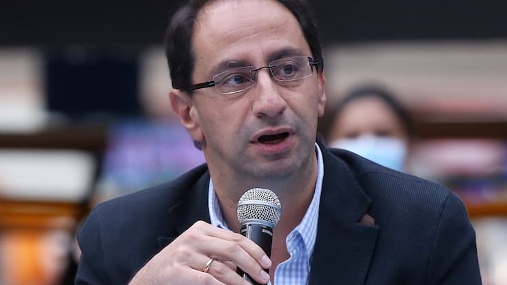 José Manuel Restrepo, fórmula vicepresidencial de De la Espriella: “Puedo aportar conocimiento”