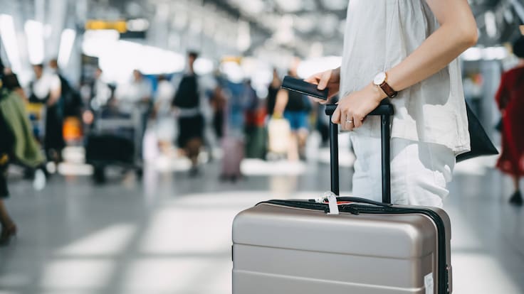 Caos aeroportuario: tijeras desaparecidas provocaron cancelación de 36 vuelos, ¿qué pasó?