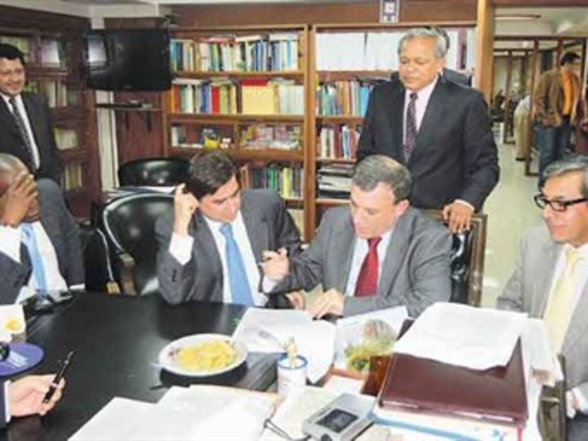 Conciliado texto de la Ley de Víctimas, que será votado mañana