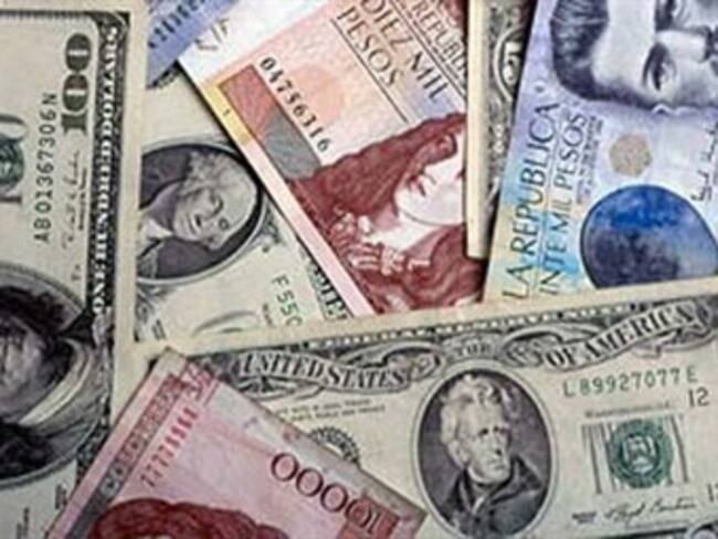Santos destaca como avance de economía en el país aumento de la tasa del dólar