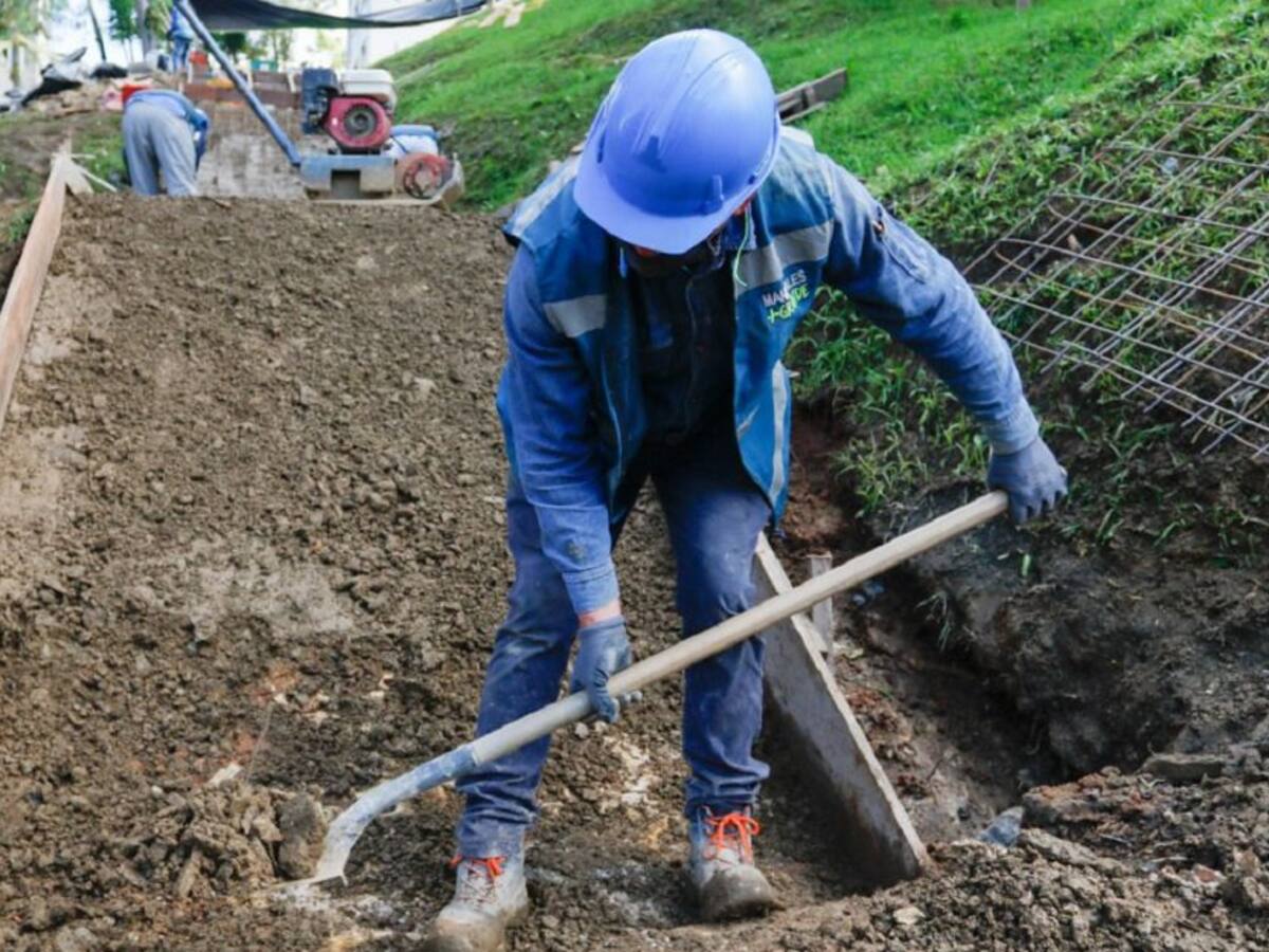 Alcaldía invierte para mejorar las vías urbanas y rurales de Manizales