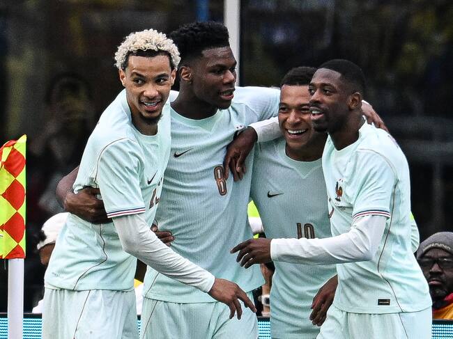 FOXBOROUGH, MASSACHUSETTS - MARCH 26: Kylian Mbappe #10 of France celebrates a goal with Ousmane Dembele #7, Hugo Ekitike #22, and Aurelien Tchouameni #8 of France during the game between France and Brazil at Gillette Stadium on March 26, 2026 in Foxborough, Massachusetts. (Photo by Stephen Nadler/ISI Photos/ISI Photos via Getty Images)